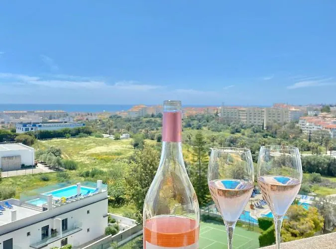 Endless Summer Апартаменты *